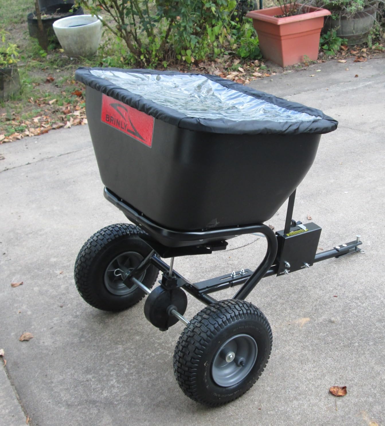 Brinly BS36BH-A Tow Behind Broadcast Spreader with Universal Hitch, 175 lb.+ -Flat Black customer photo 2