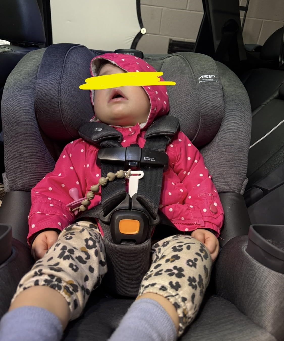 Chicco Fit360 Rotating Convertible Car Seat, 360° Rotation, LeverLock | Carbon/Grey, ClearTex, GREENGUARD Gold, 4-40 lbs rear-facing, ASIP, magnetic chest clip customer photo 1