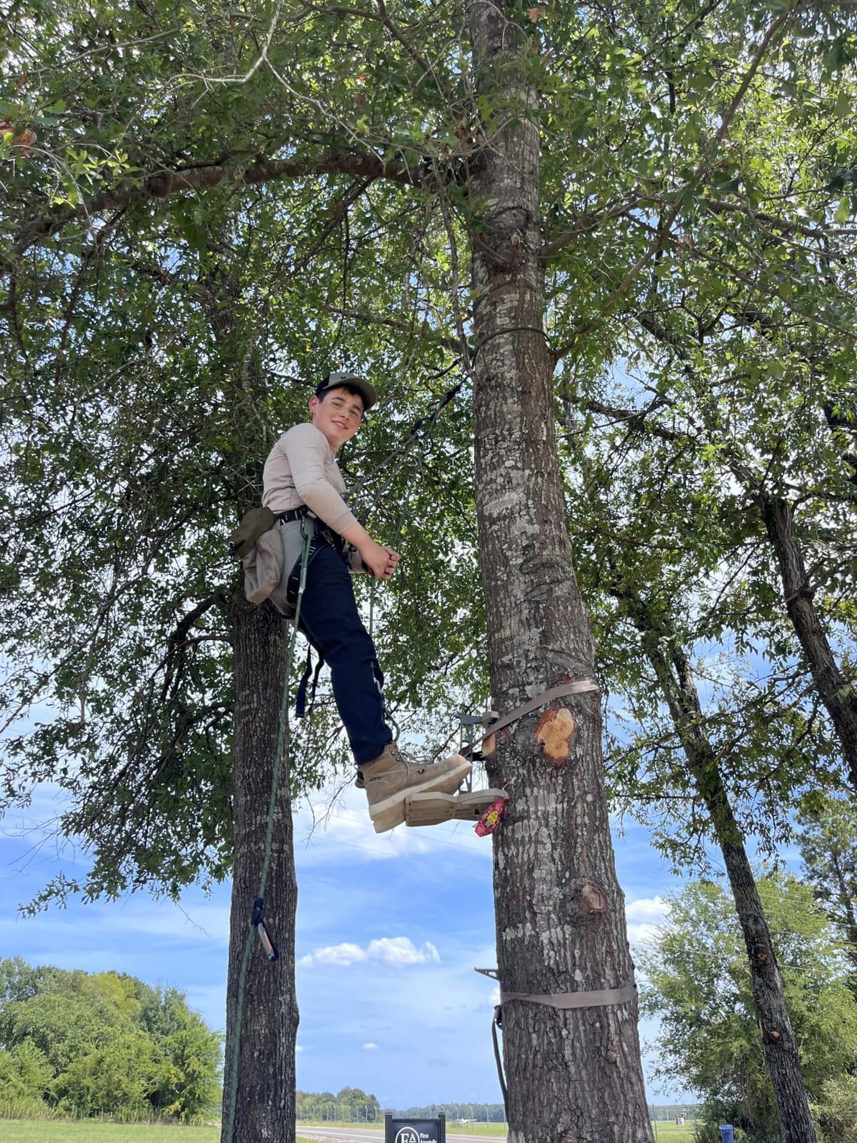 XOP Complete Tree Saddle Hunting System, Includes Saddle Hunting Platform, Mutant Saddle Harness customer photo 1