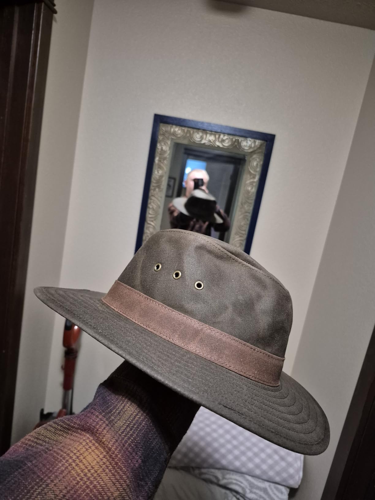 Delano Waxed Cotton Safari Hat - Classic Fit Unisex Waterproof, UPF 50+ Sun Protection, Packable customer photo 2