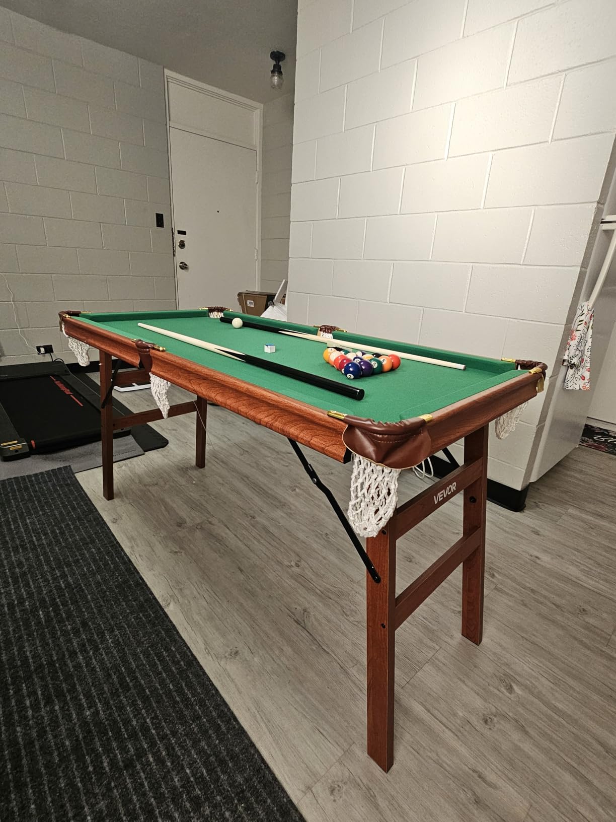 VEVOR Folding Pool Table, Portable Billiards Tables, Foldable Space-Saving Entertainment Game Set Includes Ball, Cue, Rack, Chalk, Brush, for Family Use, Recreation Room customer photo 2