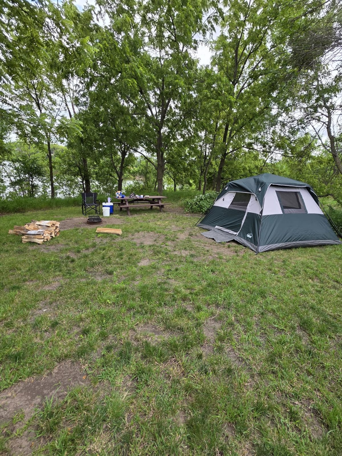Instant 6 Person Tent for Camping with Rainfly, Under 60s Setup, 10 x 9ft | Fits 2 Queen Air Mattresses, 1200mm Waterproof, 360° Ventilation, PFAS-Free Fabric and Carry Bag for Family, Camping & Hiking customer photo 2