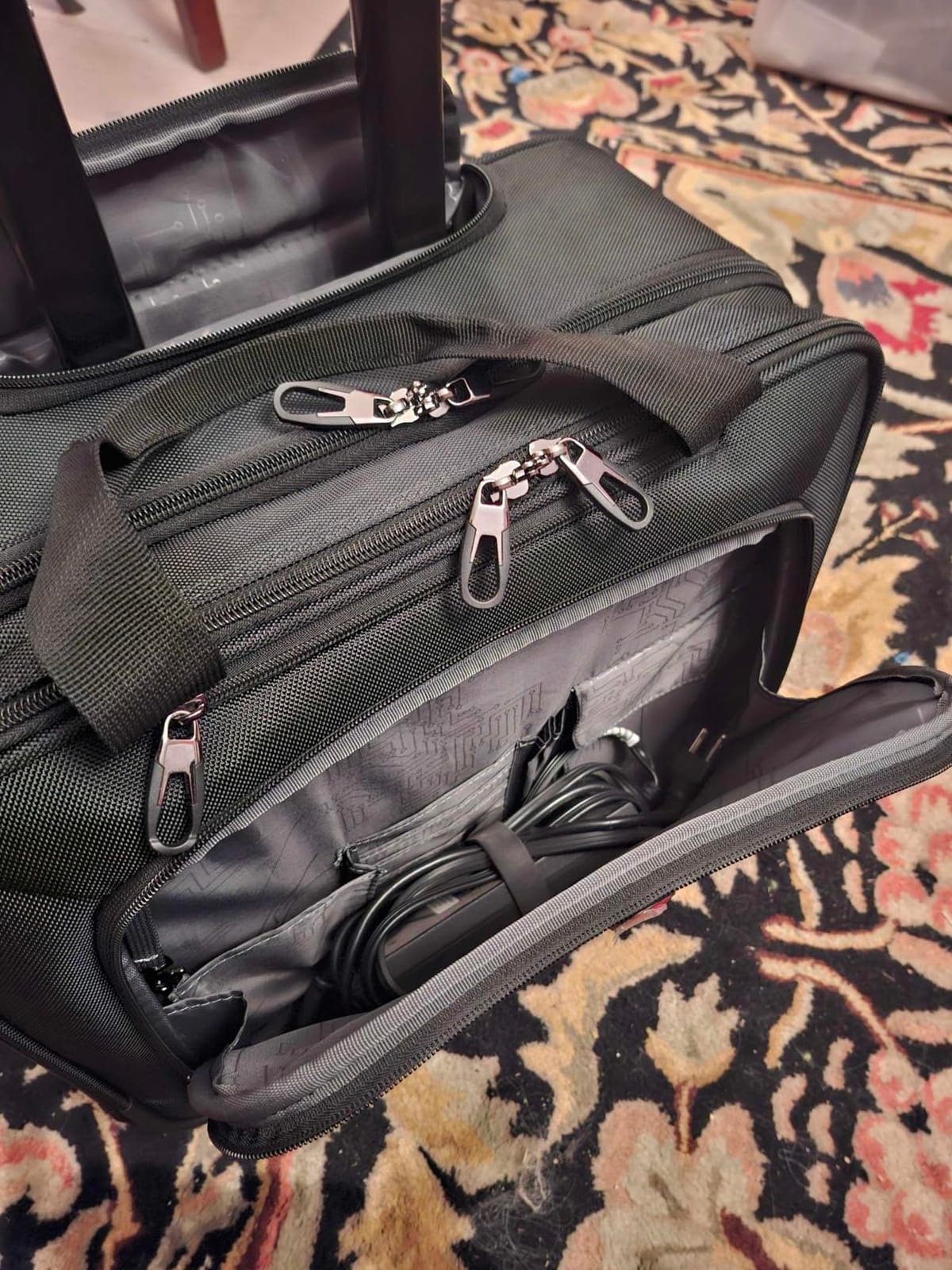 star cloud Rigid Frame Rolling Laptop Bag 18