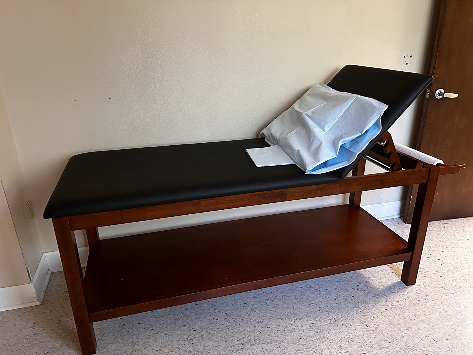 Vivacomfort Aristo H-Brace Tilted European Beechwood Treatment Table with Shelf and Cabinet, 500 lbs Weight Capacity, Blue customer photo 2