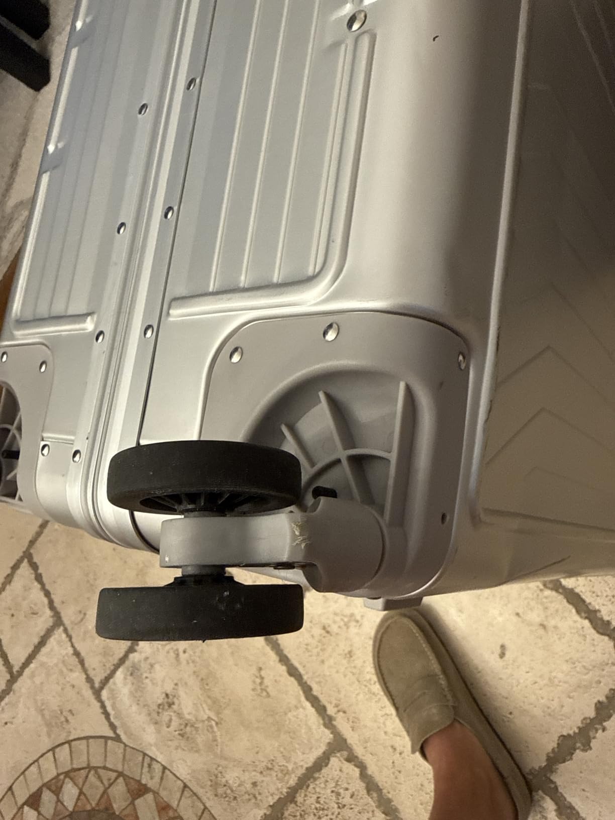 Premium Aluminum Carry On Luggage 20