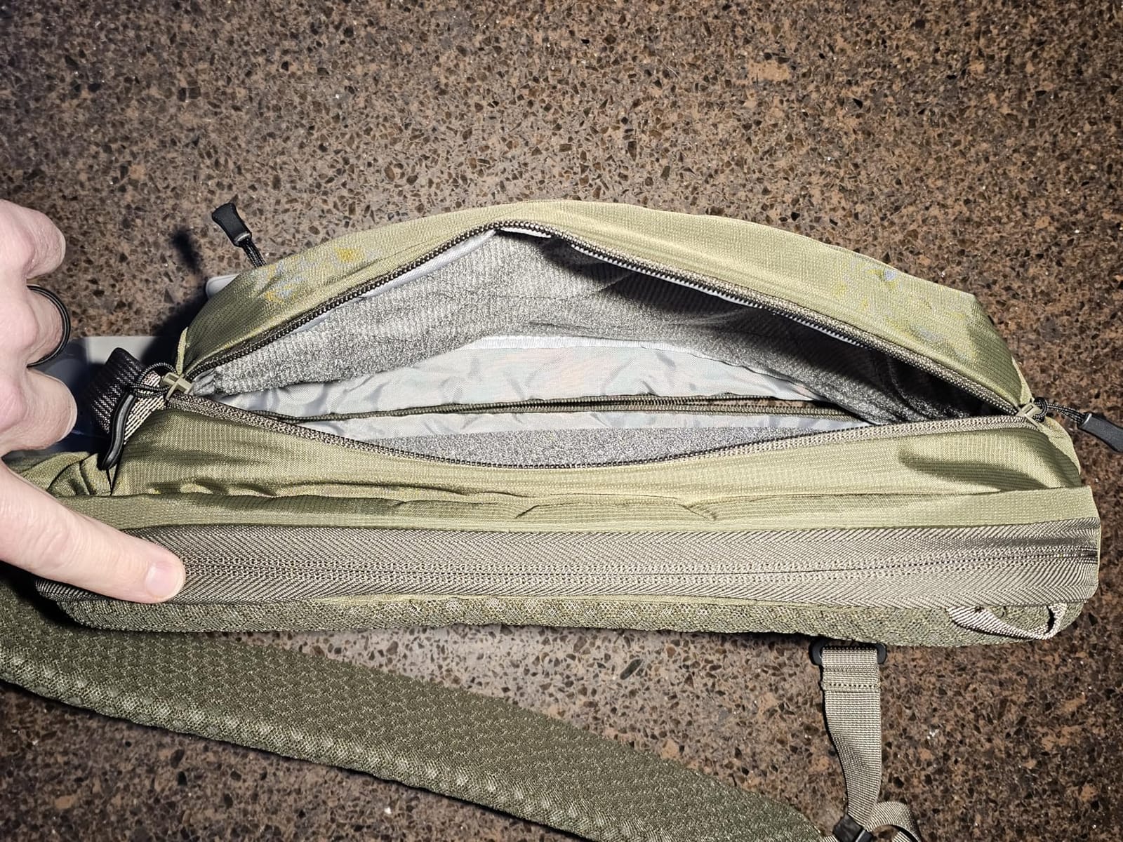 Eberlestock Fade Sling Tactical - Crossbody Bag for Men, EDC Sling Backpack | Concealed Carry Compartment, Hydration Pass-Through, Loop Lined Pockets customer photo 1