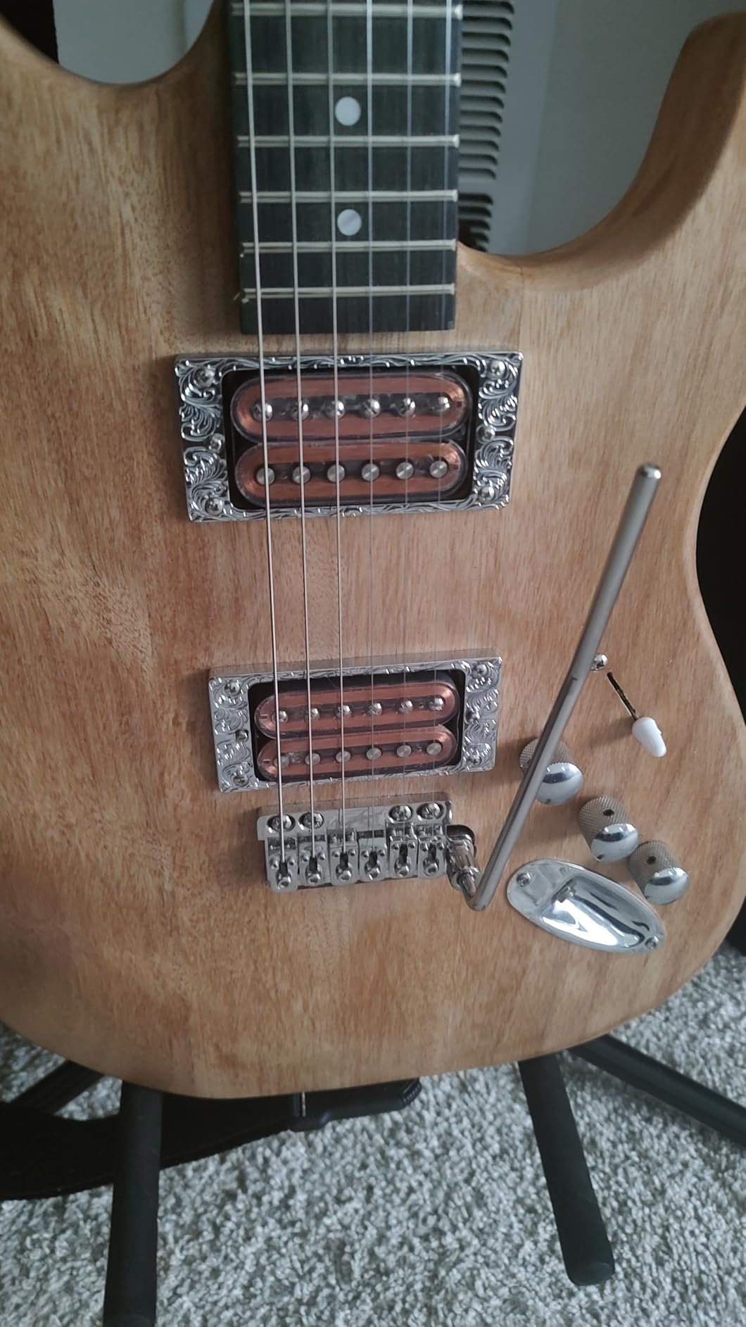 VT1 Special Standard Tremolo Bridge for Strat-Style Guitars - Drop-In 6-Screw No Mods Replacement, 2-Way Vibrato, Stable Tuning, Brass Block customer photo 2