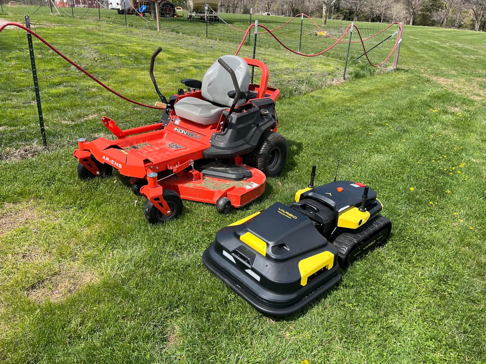 YARBO Robot Lawn Mower, Wire-Free with Modular Design, for Large Yard | Dual 150W Motors, AI Vision + RTK Navigation, 70% Slope, 1.2