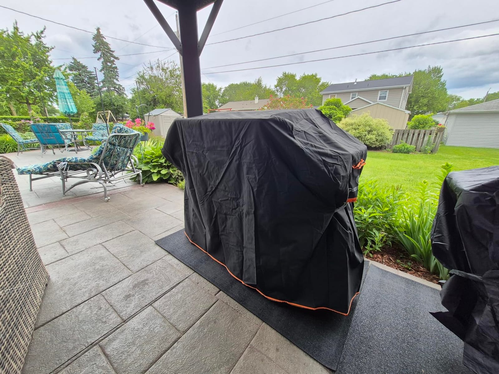 [Upgraded 1000D Heavy Duty Fabric] 60 inch Grill Cover for Outdoor Grill | Waterproof, Tear & Fade Resistant BBQ Cover with Buckle, Gas Grill Cover for 3-4 Burner Weber Nexgrill Char-Broil Grill customer photo 2