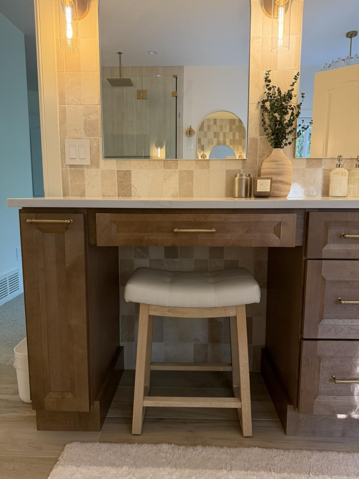 Counter Height Bar Stool, 24 Inch Backless Upholstered Bar Stool with Wood Legs, Modern Farmhouse Saddle Stool, Beige Fabric customer photo 1