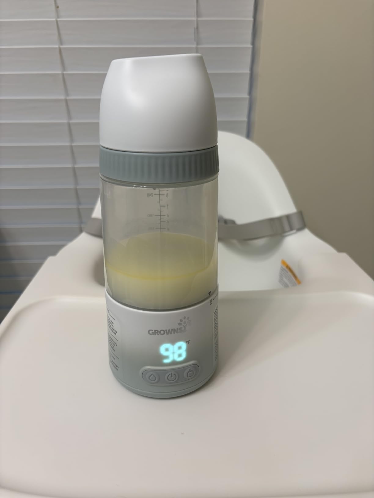 Grownsy Portable Bottle Warmer, Detachable All-in-One Travel Milk Warmers | Fast Even Heat, On-the-Go Bottle Warmer with Nipple for Direct Feeding, Dual Heat Modes, Long Battery, Shatterproof Non-Glass customer photo 1