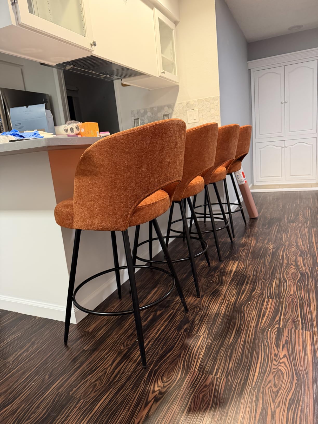 LUE BONA 26''H Swivel Bar Stools Set of 3, Counter Height Bar Stools with Backs, Lumbar Pillow and Black Metal Frames, Upholstered Modern Barstools for Kitchen Island, Linen Fabric, Linen Color customer photo 2