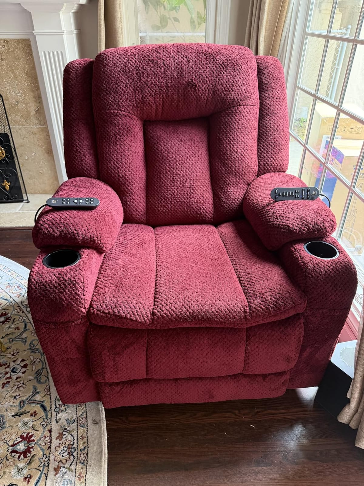 EONIX Lay Flat Power Lift Recliner Chair, Massage & Heat, Large | Lumbar pillow, Extended footrest, cup holders, side pockets, charging ports, heat and 8-point massage customer photo 2