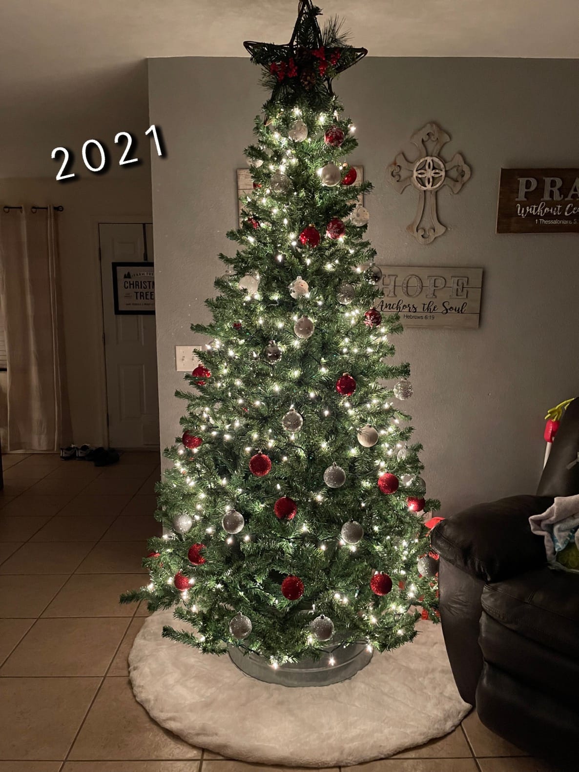 Best Choice Products Artificial Christmas Tree, 12ft Premium Unlit Realistic Spruce Holiday Decor w/Dense Branches, Metal Base - Blue Spruce customer photo 1