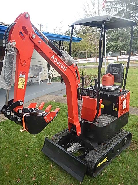 Aoururl 1.4 Ton Mini Excavator with 4 Attachments, 13.5HP Gasoline Engine | EPA Certified Compact Excavator, Hydraulic Control, Mini Backhoe for Garden, Farm, Trenching, Landscaping customer photo 2