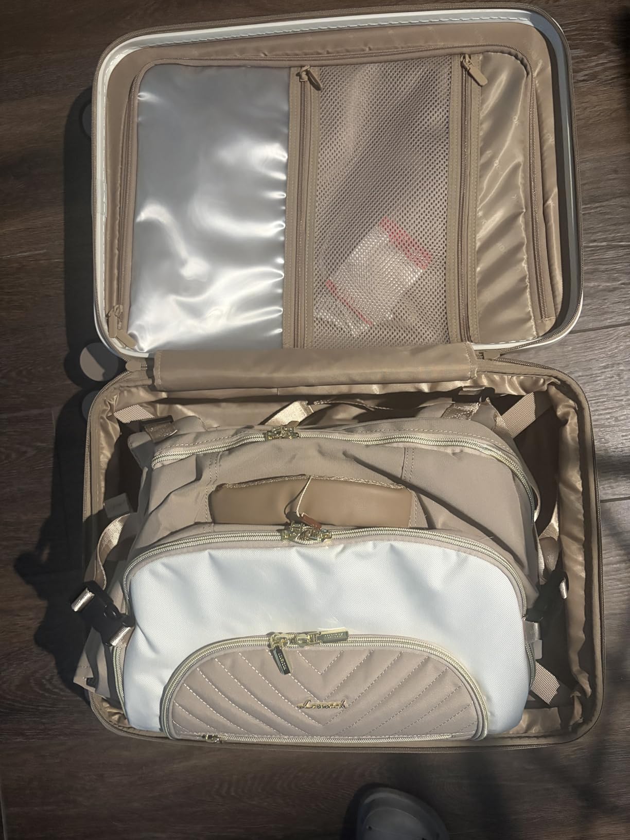 LOVEVOOK Carry On Luggage 22x14x9 Airline Approved, Expandable Hard Shell Suitcase with Spinner Wheels, USB Charging Port & Front Pocket, PC Hardside Rolling Luggage with TSA Lock for Travel,Beige customer photo 2