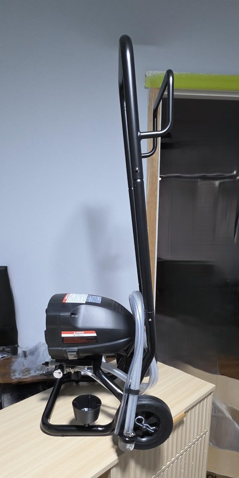 VEVOR Stand Airless Paint Sprayer, 1500W, 3300PSI High Pressure Airless Sprayer with Cart, Cleaning Brush, Hose, Extension Rod, Nozzles, Electric Spray Paint Machine for Large Apartments, Buildings customer photo 1