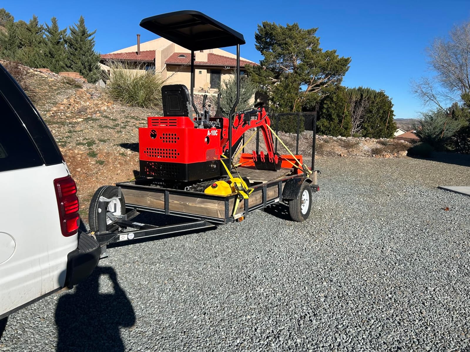 Aoururl 1.2 Ton Mini Excavator - 3 Attachments, 13.5HP Gasoline Engine | EPA Certified Compact Rubber Tracked Digger for Landscaping, Farm, Garden & Small DIY Build, Unloading Services Included customer photo 2