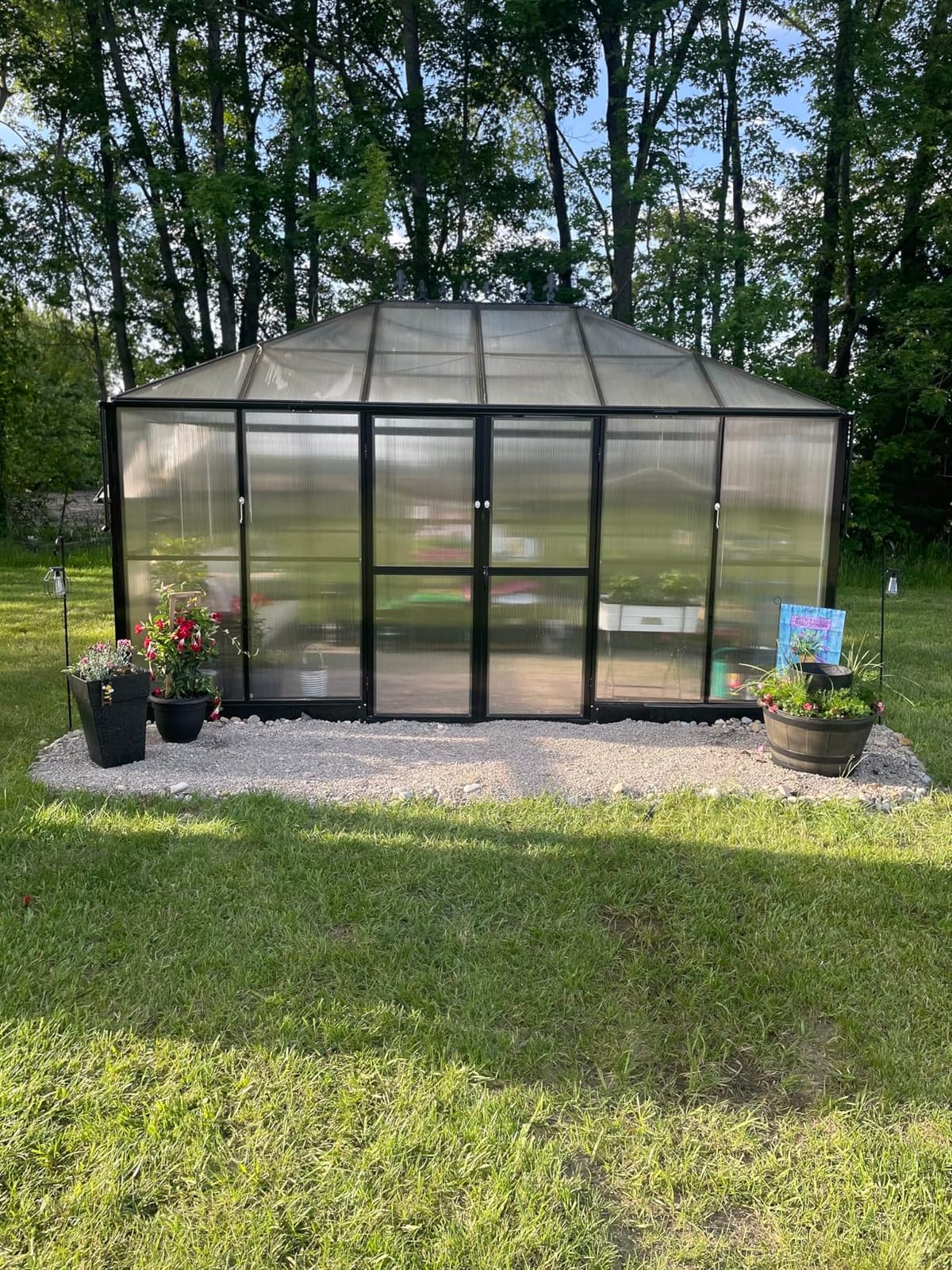 AMERLIFE 12 x 10 x 8-Ft Hybrid Polycarbonate Greenhouse | Quick-Connect Aluminum Frame, Dual Roof Vents, Double Doors, Gutters, Walk-In Design, Black customer photo 1