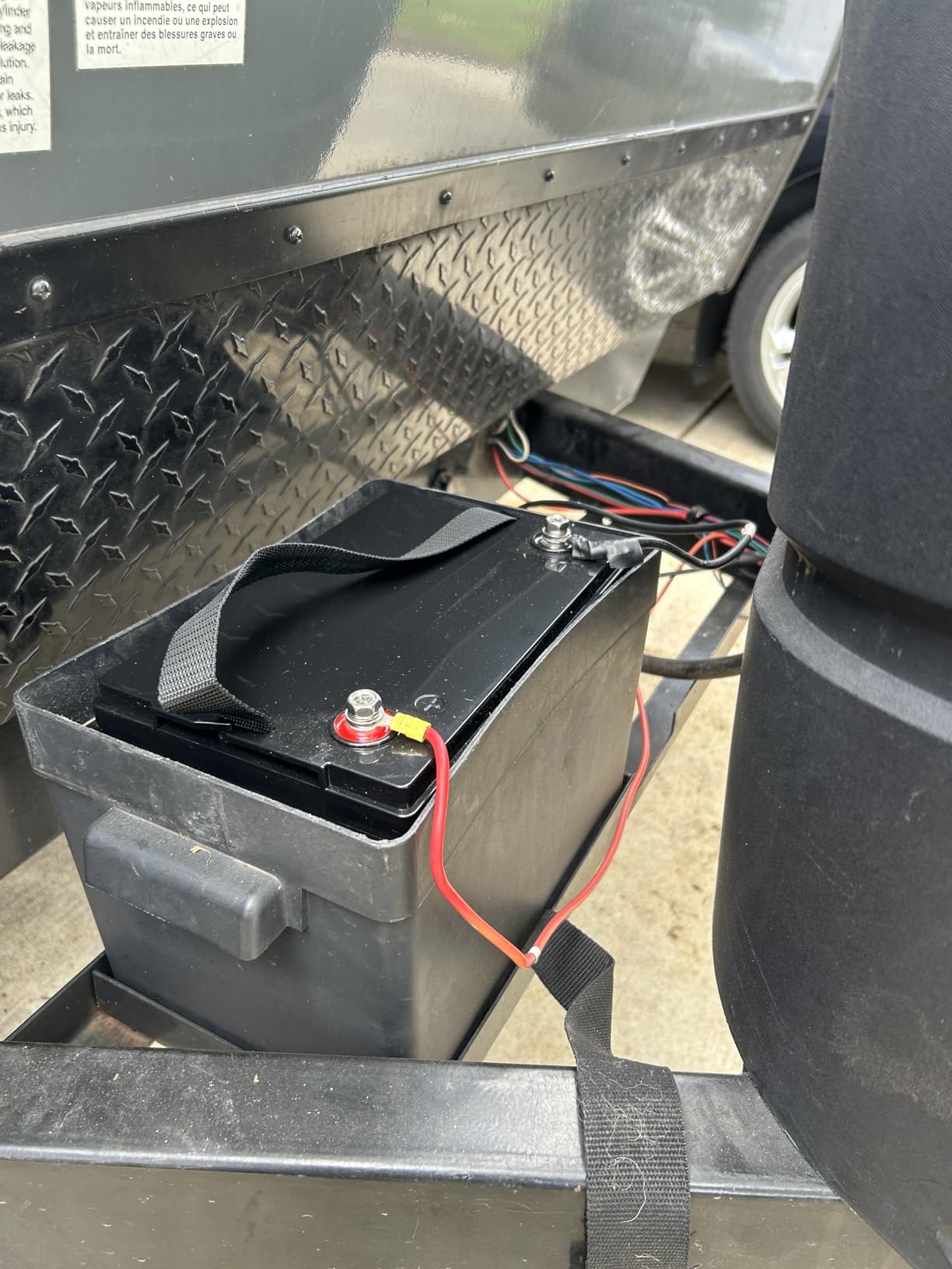 HumsiENK 12V 100Ah LiFePO4 Lithium Battery with Bluetooth (Group 24) 1280Wh | 15000+ Deep Cycles, Built-in 100A BMS & Low-Temp Protection, Energy for RV/Boat/Off-Grid/Home Backup, Lithium Iron Phosphate customer photo 2