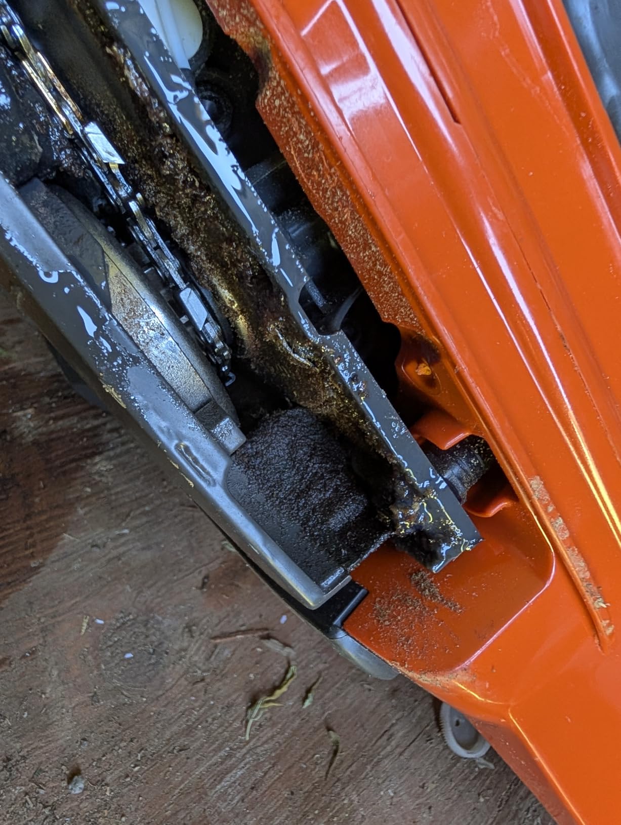 Husqvarna 445S Gas Chainsaw, 18 Inch Chainsaw, featuring Smart Start, 50-cc 3-HP X-Torq engine customer photo 1