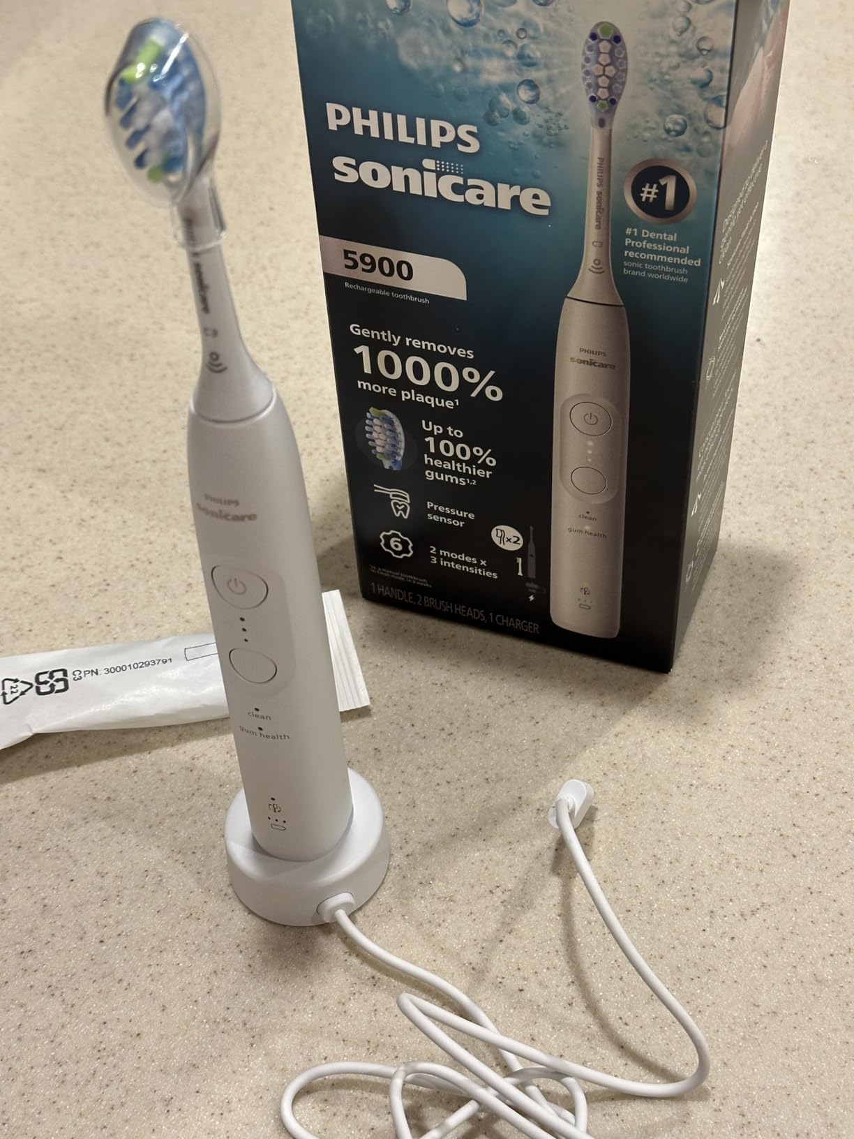 Philips Sonicare 5900 Series Electric Toothbrush, Pressure Sensor, 6 Brushing Settings, SmarTimer, BrushPacer, 21-Day Runtime, Gentle Professional-Clean Feel, for Sensitive Gums, Black, HX7131/02 customer photo 1