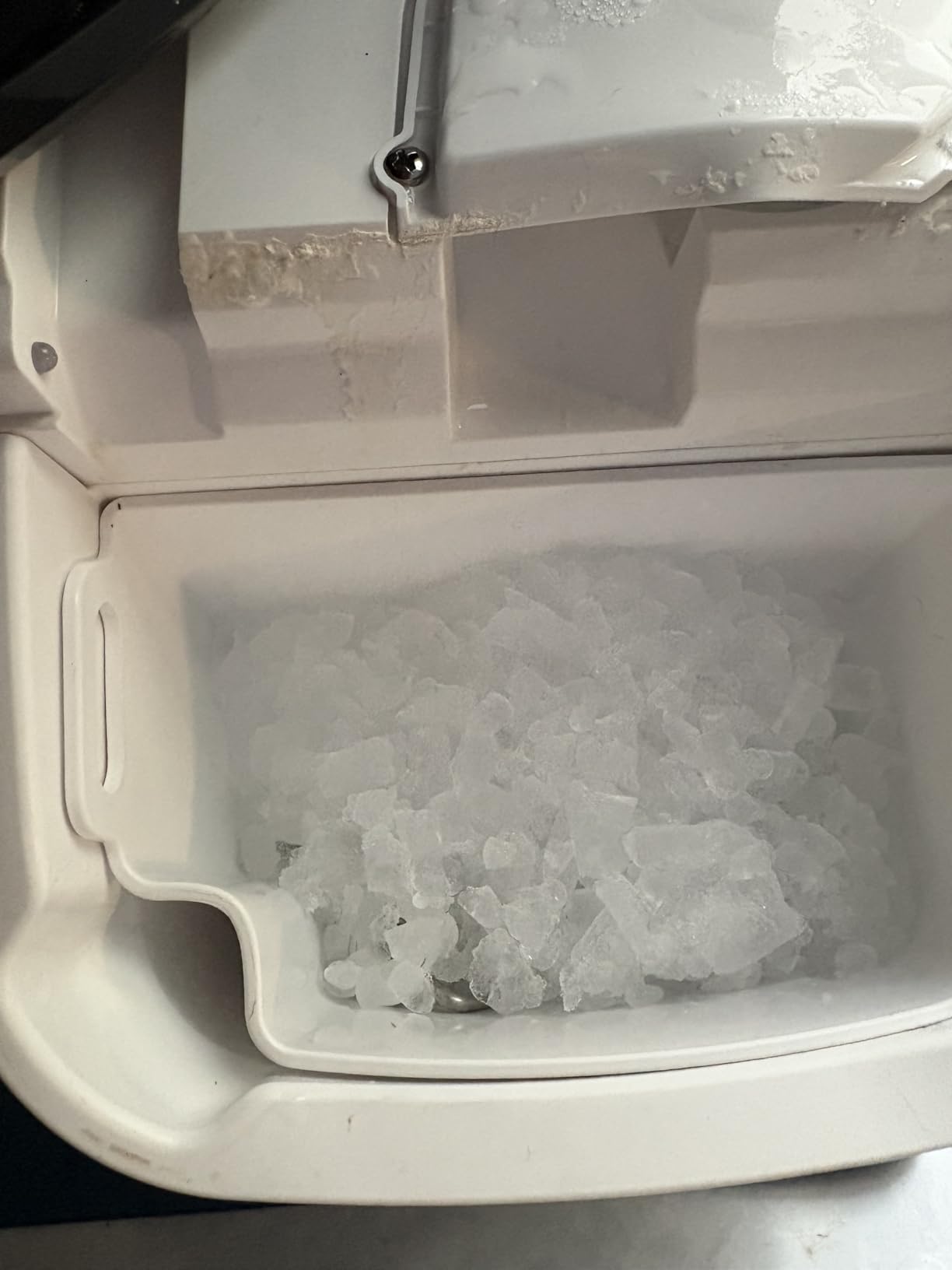 EUHOMY Ice Cube Maker Machine Countertop, 45Lbs/Day, 24Pcs in 13 Mins | 2 Ways to Add Water, Self-Cleaning Square Ice Maker with Scoop & Basket, for Home/Kitchen/Office/Bar, Silver customer photo 1