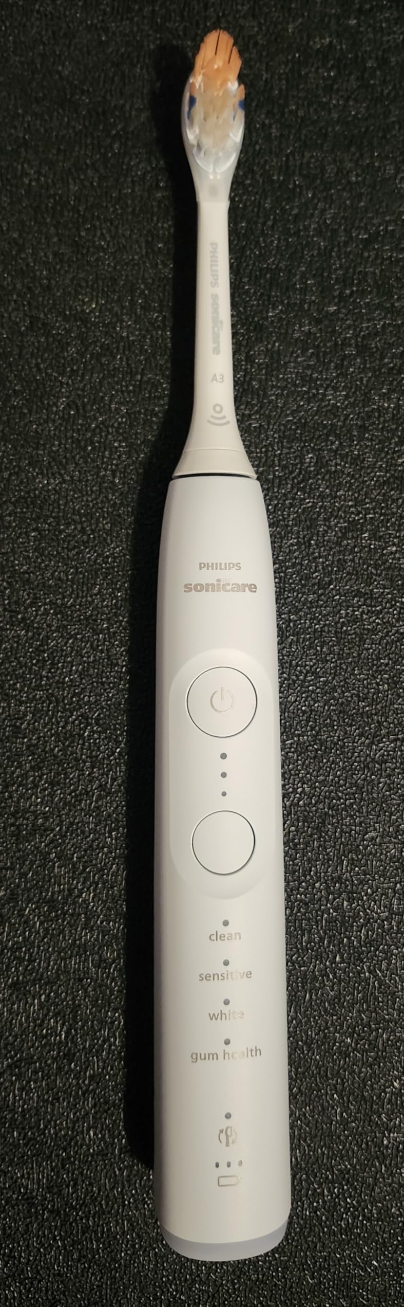 Philips Sonicare 7300 Series Electric Toothbrush - Next-Generation Sonicare Technology, Pressure Sensor, 12 Brushing Settings, SmarTimer, BrushPacer, 21-Day Runtime, Travel Case, White, HX7420/07 customer photo 1