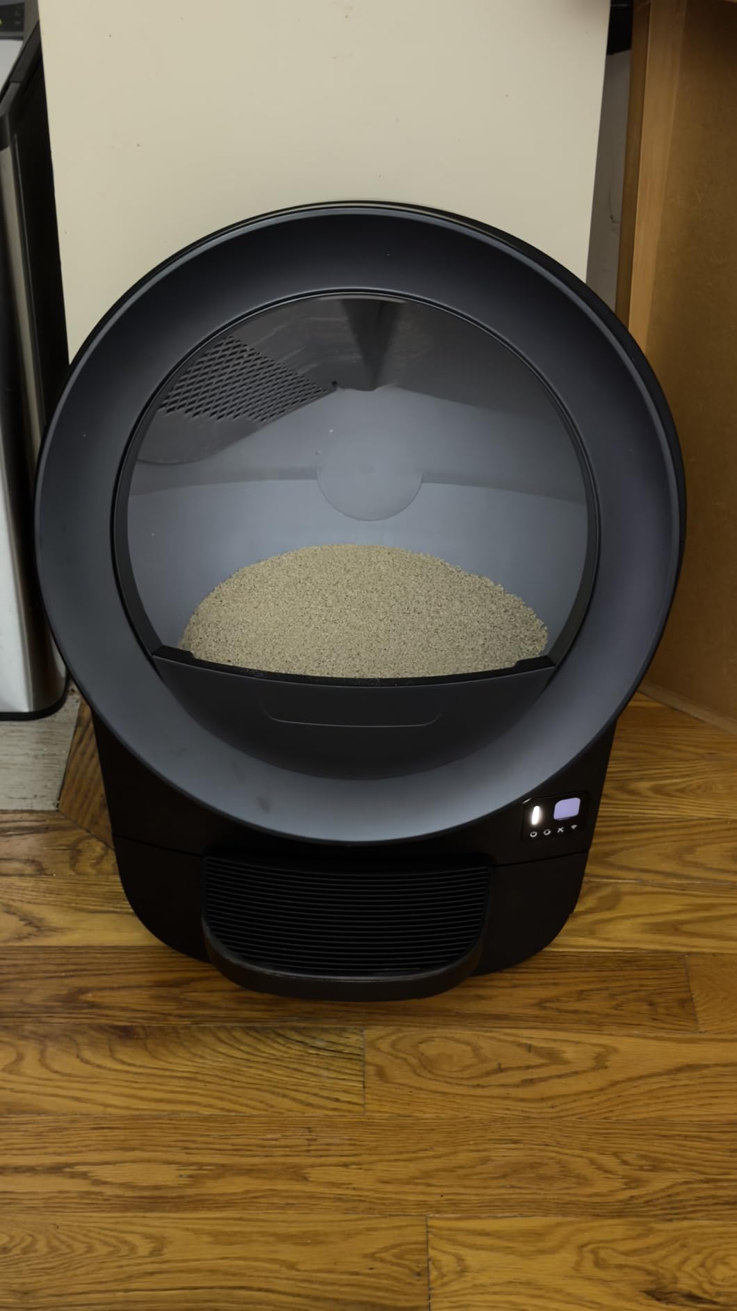 Litter-Robot EVO by Whisker, Black - Automatic Self-Cleaning Cat Litter Box, Compact Space-Saving Design, Advanced Odor Control, Works with Any Clumping Litter, WhiskerCare 1-Year Warranty customer photo 1