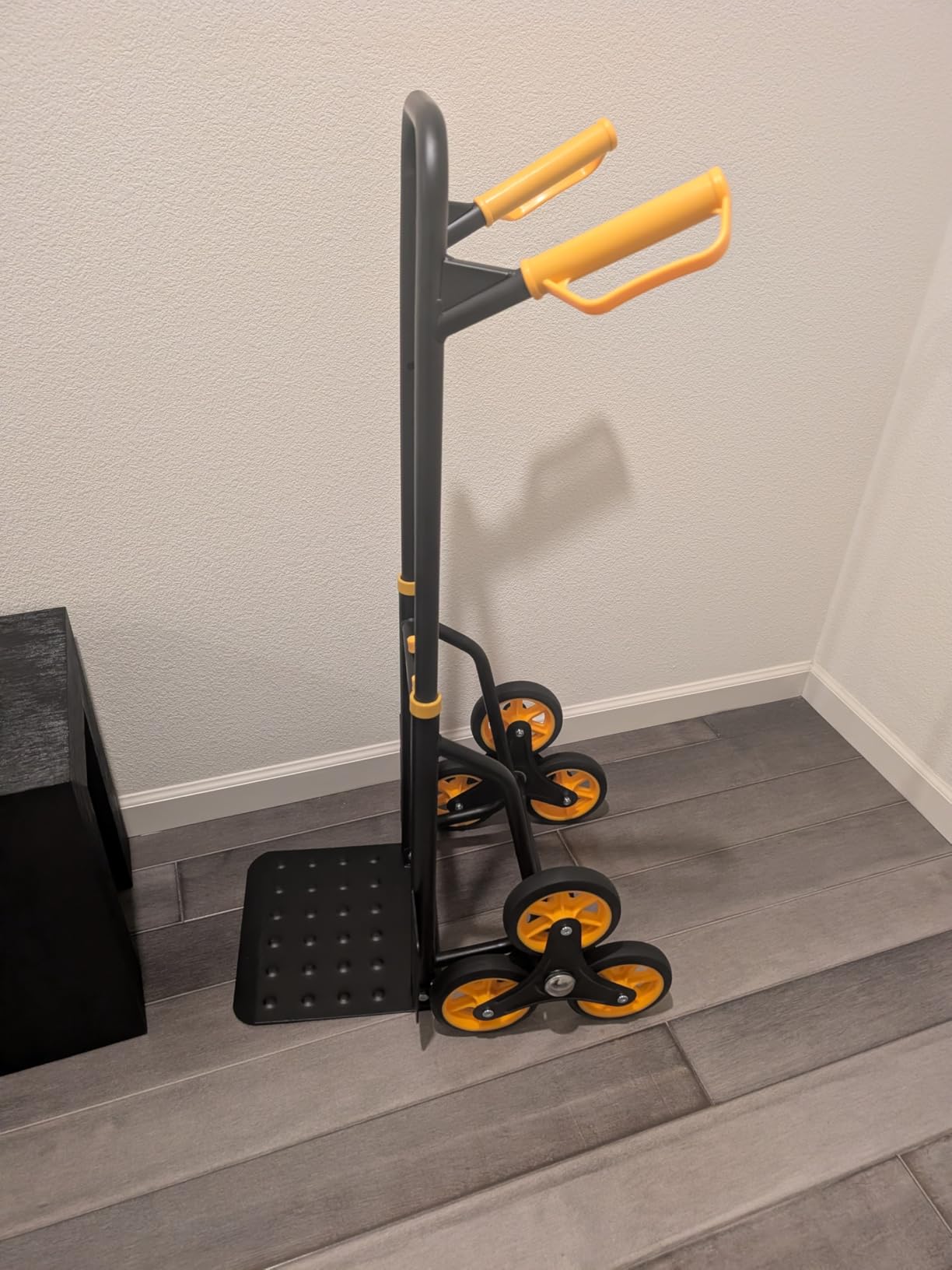 VEVOR 3 in 1 Industrial Convertible Stair Climbing Cart, 770 lbs Max Load, Folding Hand Truck Dolly with Handle & Wheels, Stair Climbing Utility Trolley for Transport & Moving, Orange & Silver customer photo 2