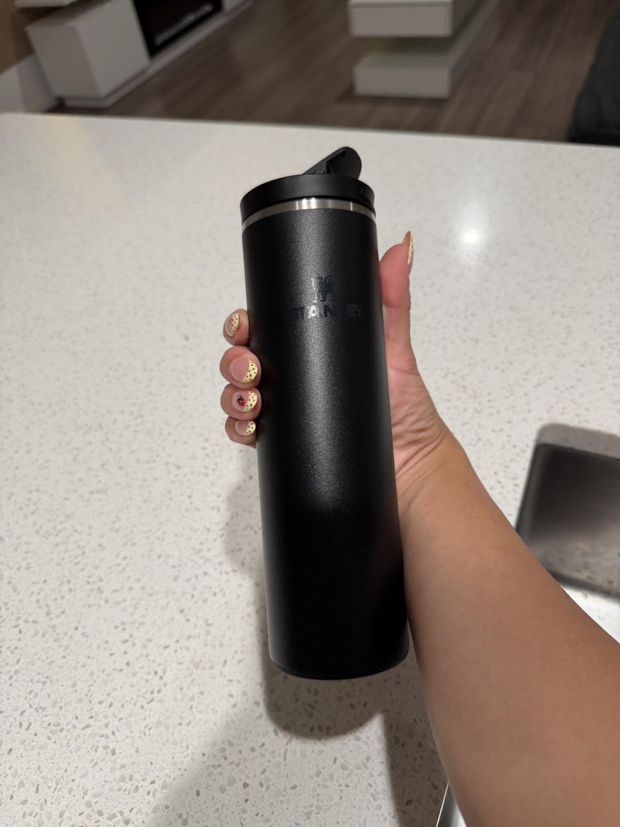 STANLEY Transit FlipTop Mug | Leakproof Coffee Travel Cup | Vacuum Insulated Stainless Steel | Stays Hot or Cold for Hours | BPA-Free | 16 oz | Ash customer photo 1