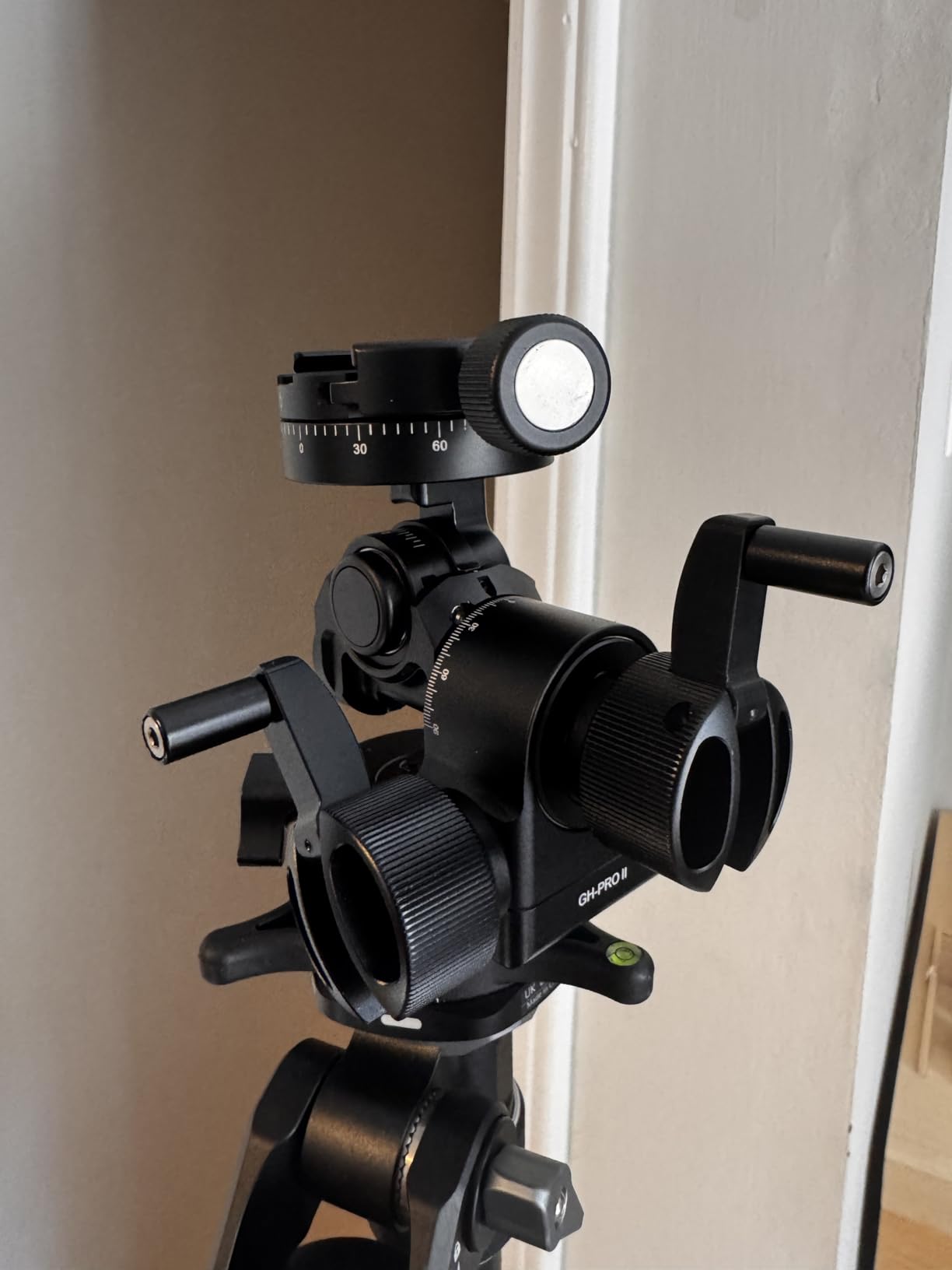 SUNWAYFOTO GH-PRO II Geared Tripod Head with 360° Geared Panning QR Clamp & Panning Base Compatible with Arca customer photo 1