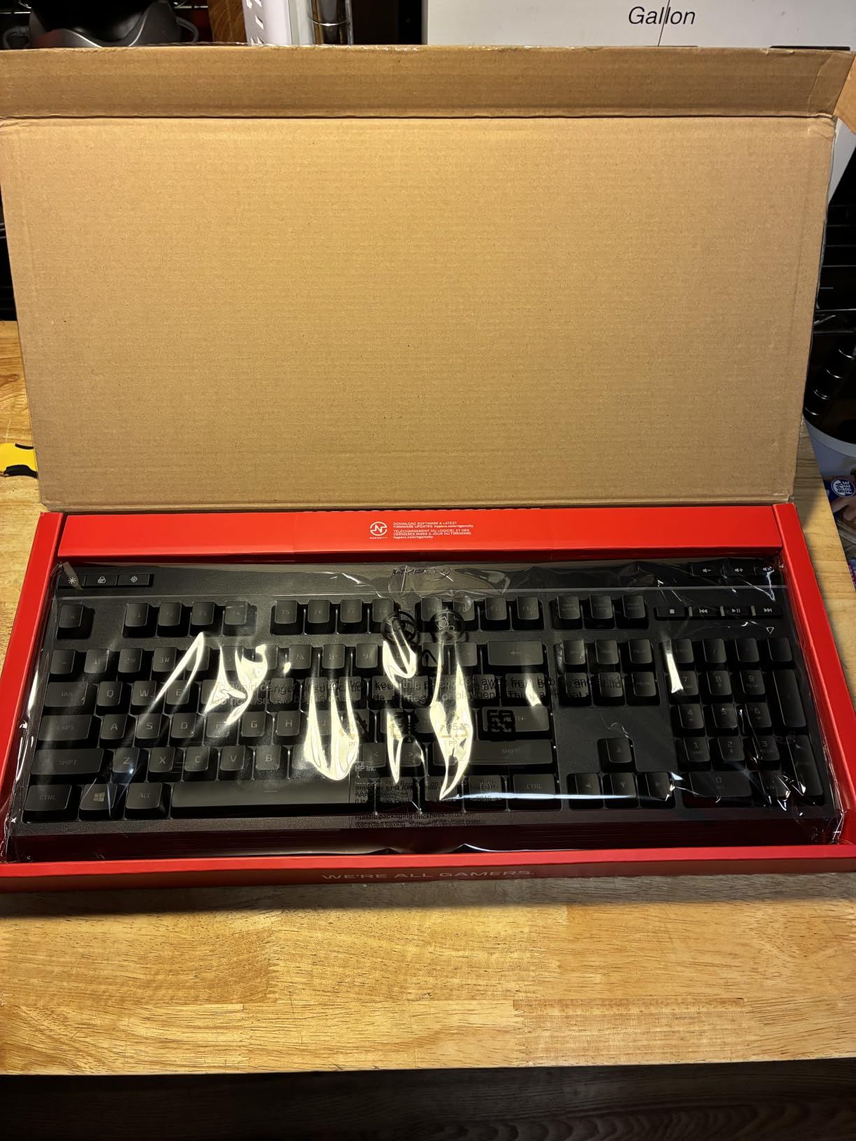 HyperX Eve 1800 - Gaming Keyboard, 1800 Form Factor, 10 Zone Customizable RGB Lighting, Built-in Media Buttons, Membrane Switches - Black customer photo 2
