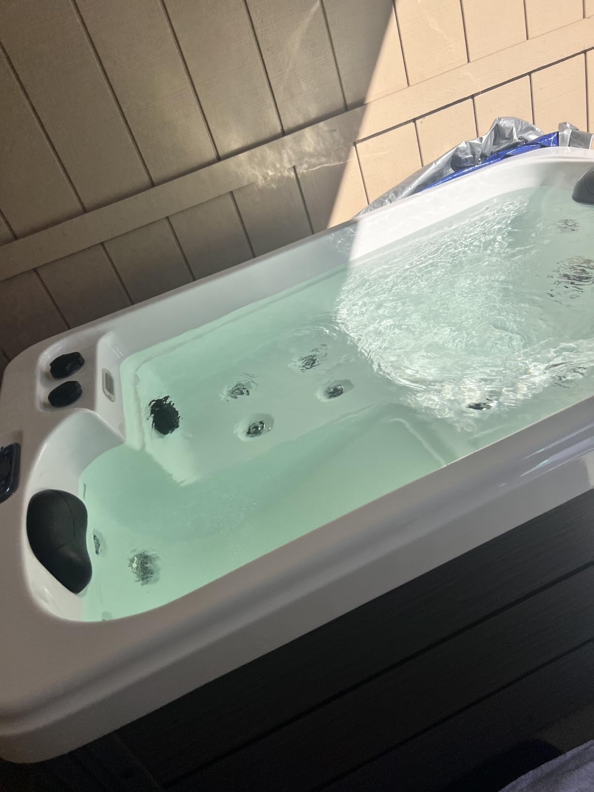 Jocisland 2 Person Outdoor Hot Tub with 15 Stainless Steel Jets, Acrylic | 110V Plug & Play Hot Tub with LED Lights & Waterfall, Double Lounger Seat Spa with Cover, 2 Filters & 2HP Pump, Charcoal Gray customer photo 1