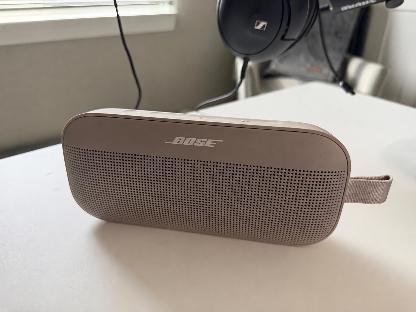 Bose SoundLink Flex Bluetooth Speaker (2nd Gen) - Portable Outdoor Speaker with Hi-Fi Audio, Waterproof and Dustproof, USB-C, Up to 12 Hours Battery Life, Sunset Peach customer photo 2