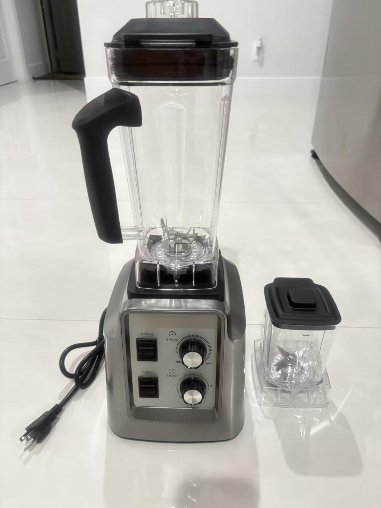 Blender, 1800W Blender with Grinder - 6-Blade Professional Smoothie Blenders for Kitchen, Crushes Ice, Self-Cleaning, 68oz & 20oz Jars Dishwasher Safe, for Baby Food, Nut Butter customer photo 2