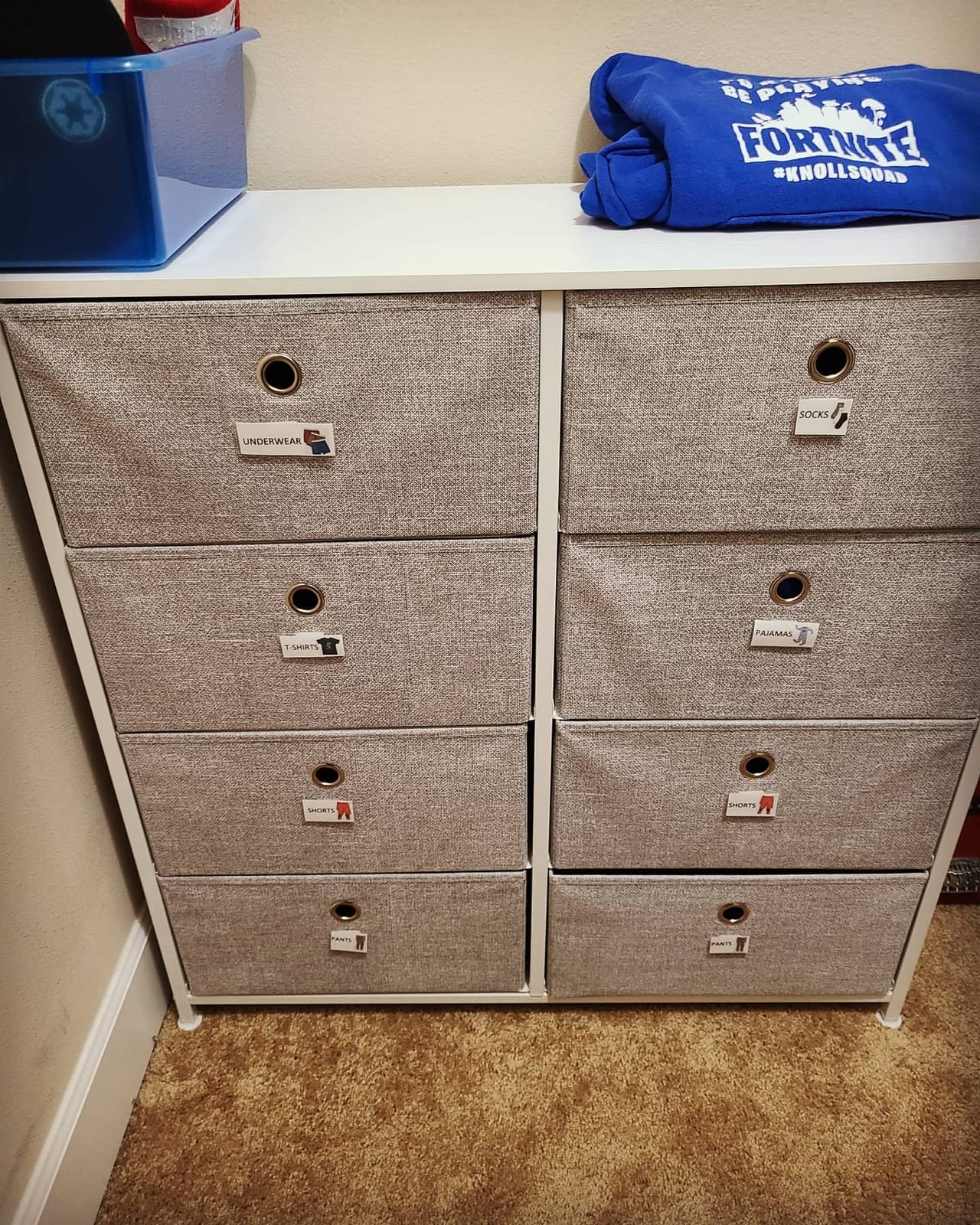 SONGMICS Wide Dresser for Bedroom, 8 Fabric Drawers with Steel Frame customer photo 2