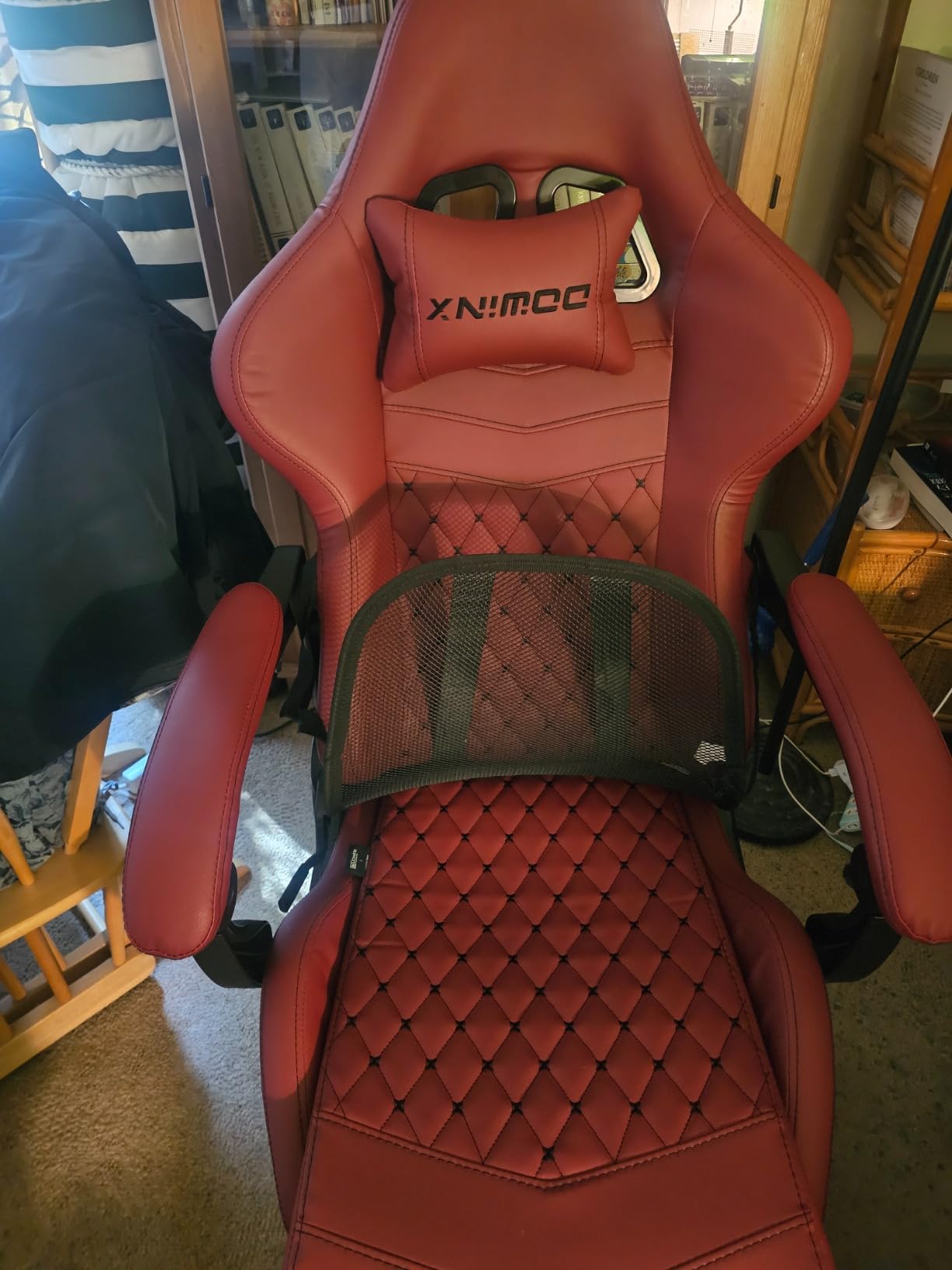 Dowinx Big and Tall Gaming Chair 400LBS, Ergonomic Computer Chair with Massage Lumbar Support & Footrest, High Back Comfortable Office & Gaming Chair with 4D Armrests, PU Leather, Black customer photo 2