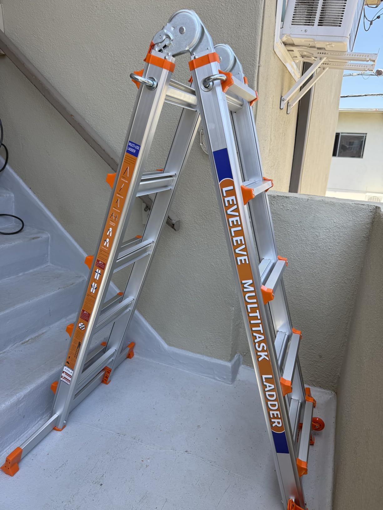 LEVELEVE Telescoping A Frame Ladder, 22FT Multi Position Ladder with Stabilizer Bar & Wheels, 330 lbs Security Load for Stairs Home Indoor Outdoor Roof customer photo 1