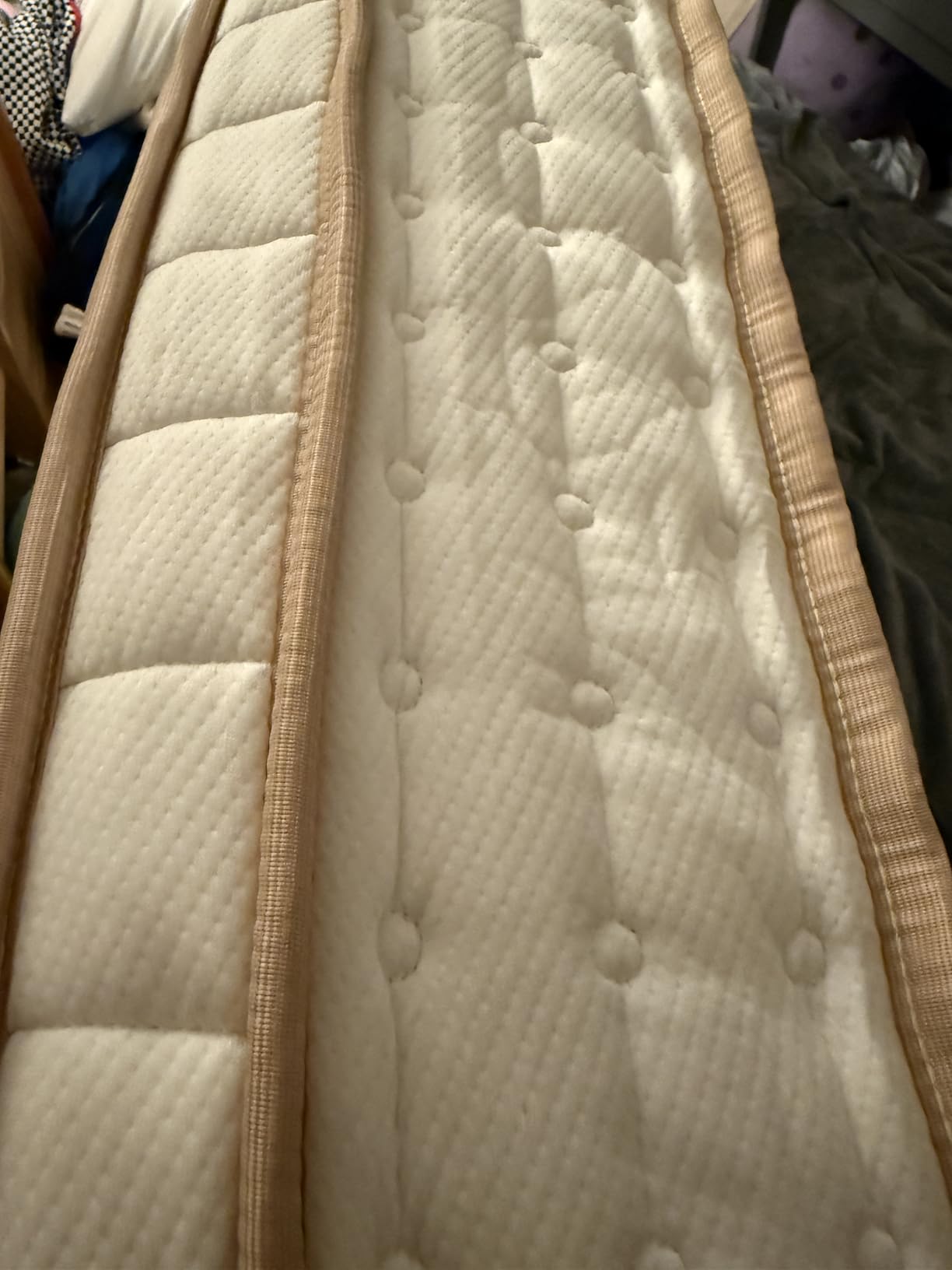 BedStory Hybrid Mattress King 12 Inch - Zero Motion Transfer for Couples - Orthopedic Lumbar Support & Pressure Relief - CertiPUR-US Certified Non-Toxic Materials customer photo 1
