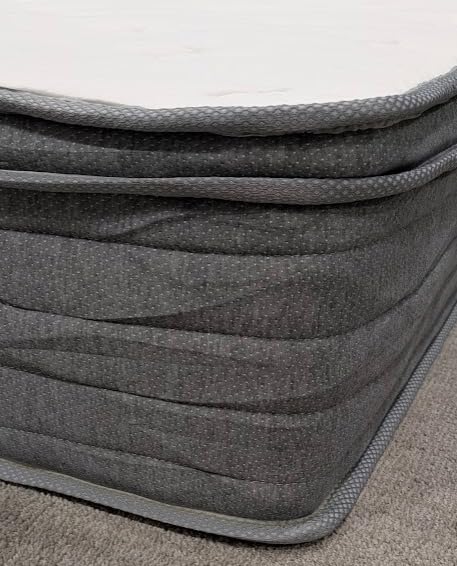 12 Inch Queen Mattress, Quiet Comfort for All Position Sleepers | Medium Firm Support, Pressure-Relief Memory Foam & Motion-Isolating Pocket Coils, Cooling Breathable Euro Top, Fiberglass Free customer photo 1