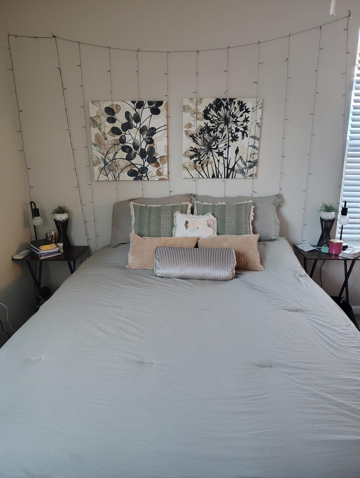 12 Inch Queen Mattress, Quiet Comfort for All Position Sleepers | Medium Firm Support, Pressure-Relief Memory Foam & Motion-Isolating Pocket Coils, Cooling Breathable Euro Top, Fiberglass Free customer photo 2