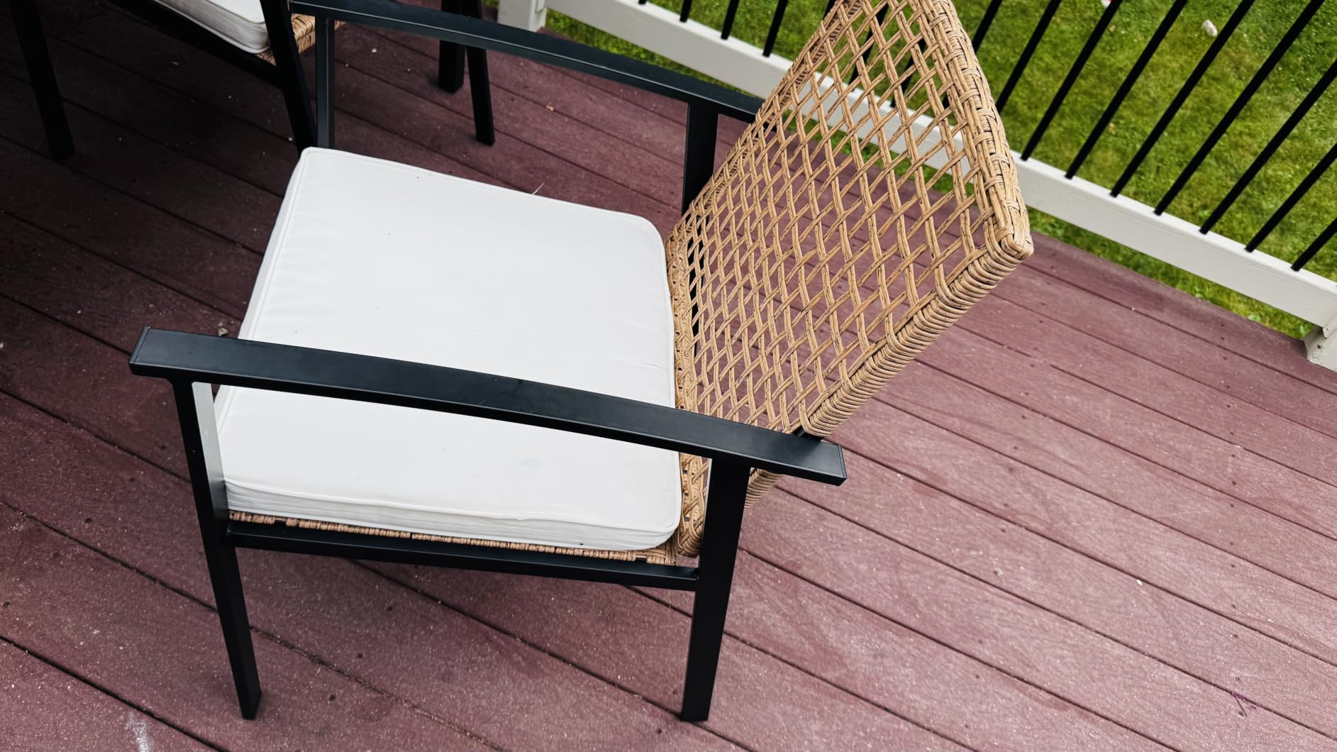 Aoxun 7-Piece Wicker Patio Table and Chairs Set for 6 with Umbrella Hole | Outdoor Dining Set with 6 Chairs and 1 Rectangular Metal Table, Patio Dining Sets with Soft Cushion for Backyard, Yellow customer photo 2