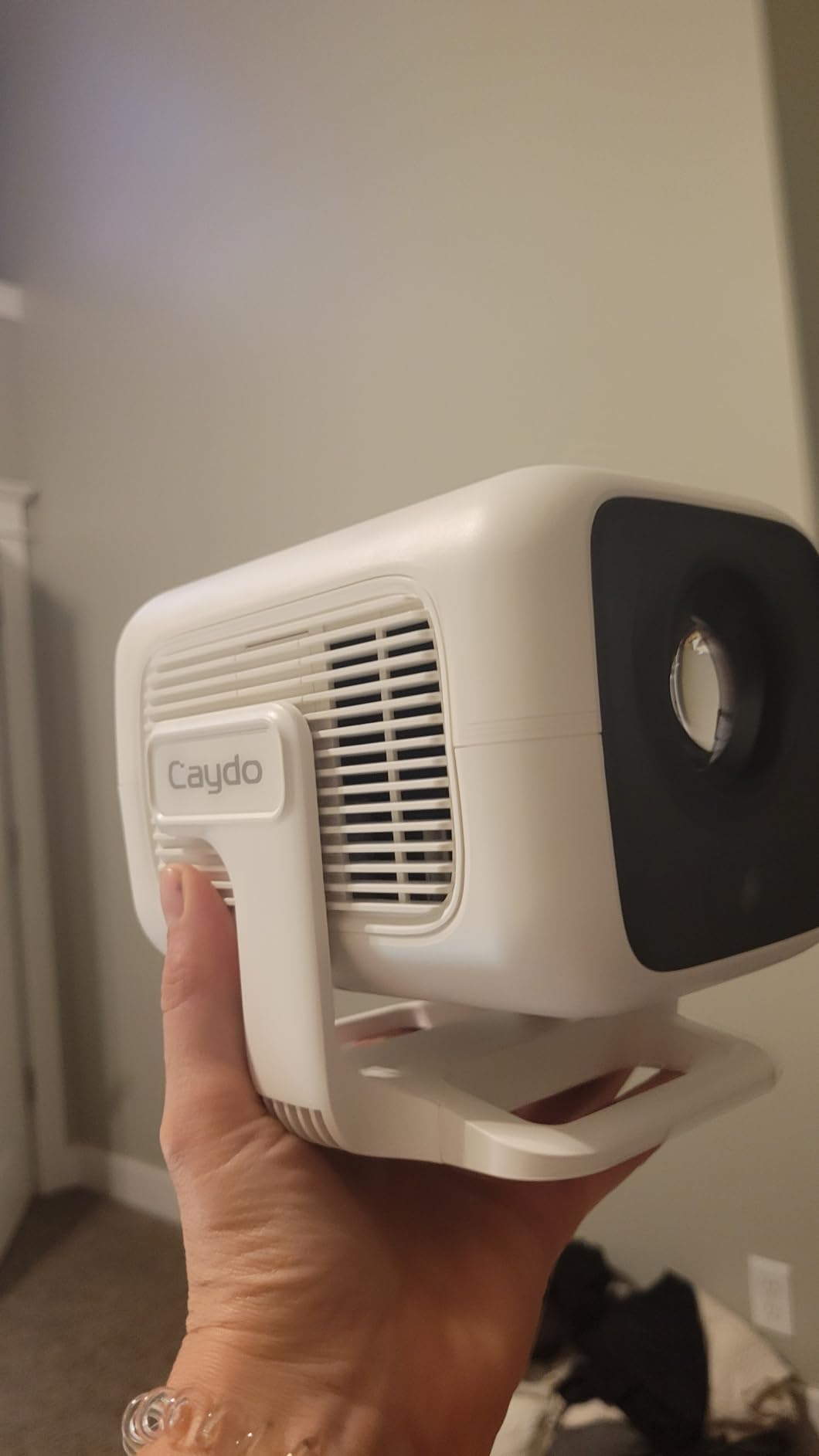 Caydo P2 Art Projector, Native 1080P Drawing Projector for Artists | Built-in Exclusive Drawing App, Auto Focus & Keystone, 150° Rotatable Stand, 40''-100'' Projection, 30,000H Lifespan customer photo 1