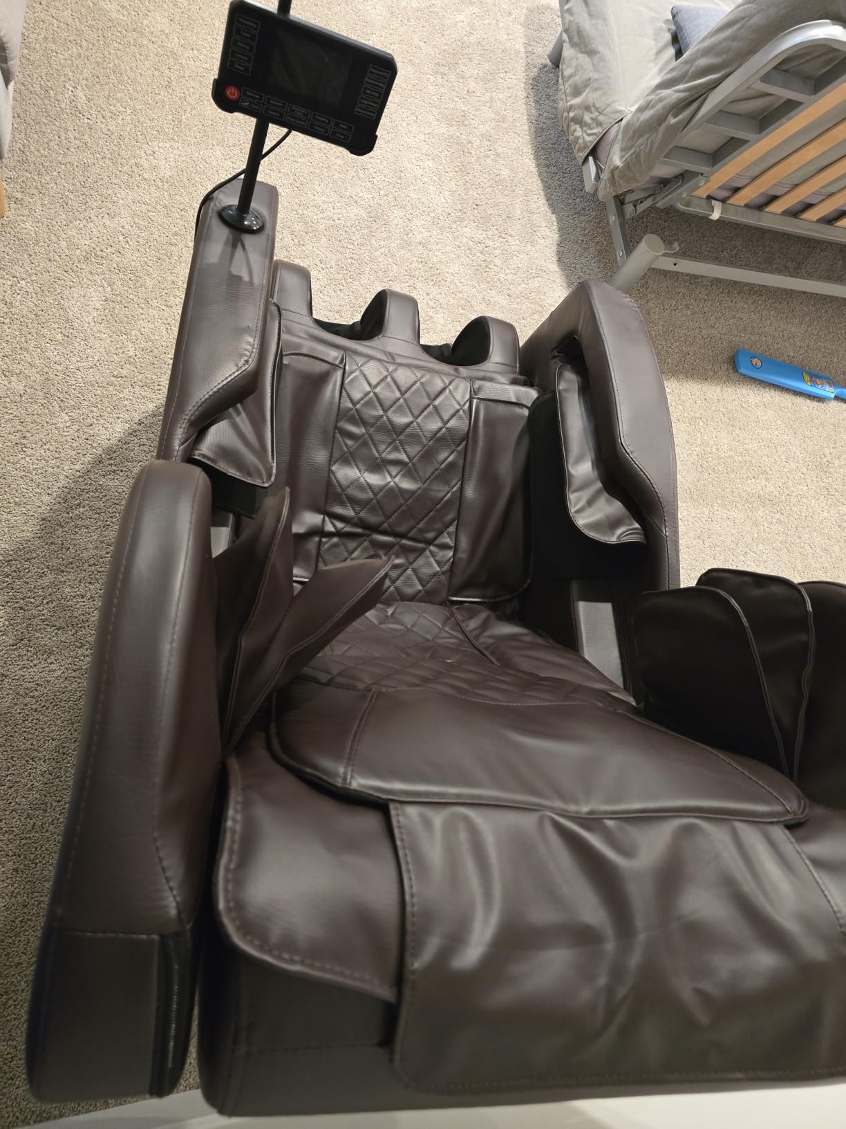 FURNIMAT Massage Chair Full Body Zero Gravity Recliner, 2026 New Version | 14 Shiatsu Rollers, 10 Airbags, 5 Auto Modes, Heated, Foot Massage, Bluetooth Speaker, Touchscreen for Back & Neck Pain, Spa customer photo 1