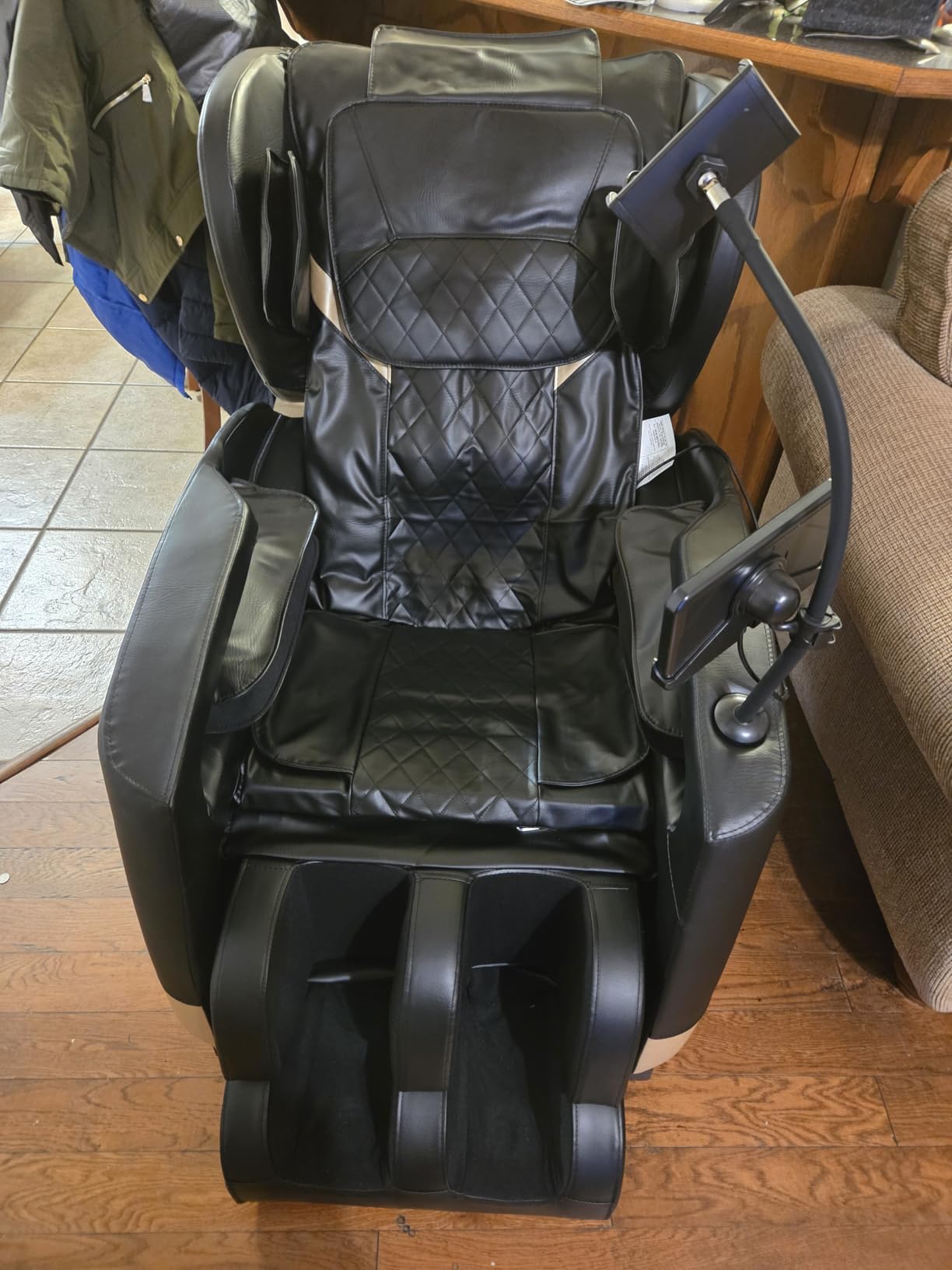 FURNIMAT Massage Chair Full Body Zero Gravity Recliner, 2026 New Version | 14 Shiatsu Rollers, 10 Airbags, 5 Auto Modes, Heated, Foot Massage, Bluetooth Speaker, Touchscreen for Back & Neck Pain, Spa customer photo 2