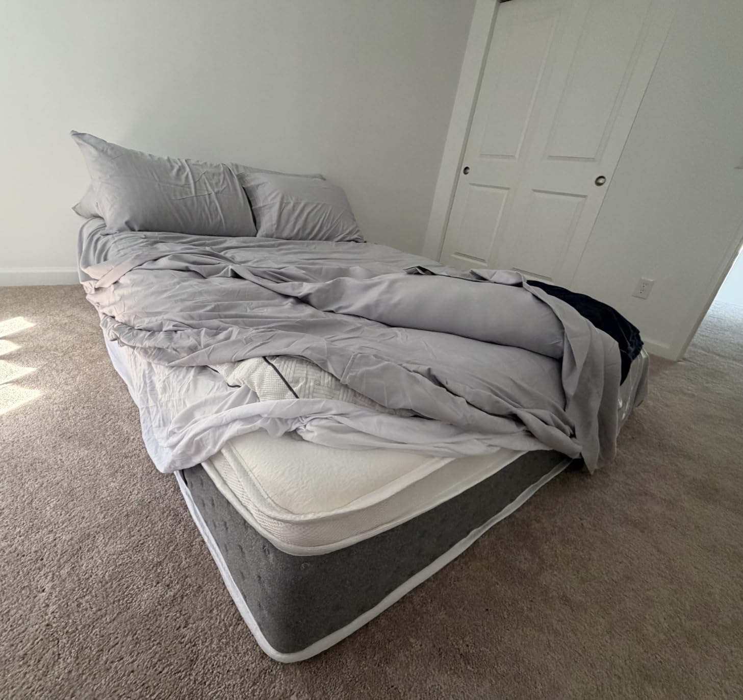 Queen Mattress, 12 Inch Hybrid Mattress with Memory Foam, Medium Firm, Hybrid Comfort, Medium Zoned Support, Motion Isolation & Pressure Relief customer photo 2
