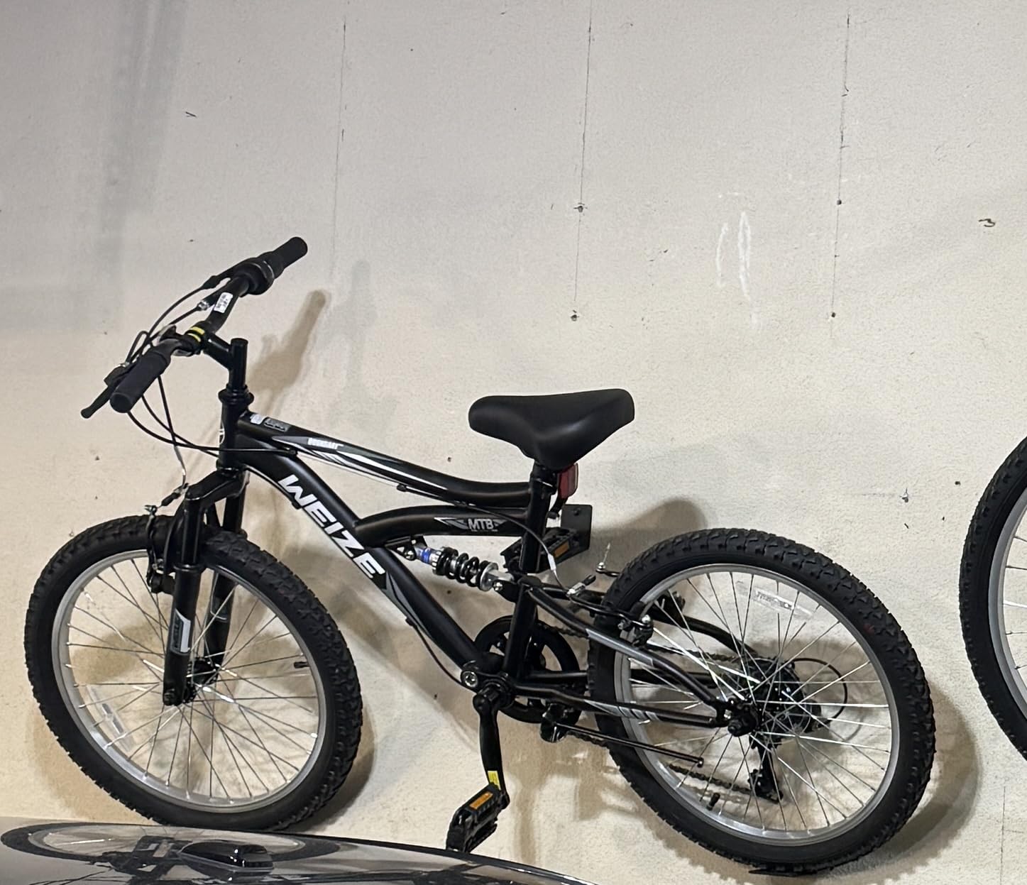WEIZE Kids Mountain Bike 20 24 Inch Teen Bicycle Youth Boy Girl Rider MTB | Rider Ages 8-15 Dual Suspension 7-Speed Gear System Steel Frame with Front Suspension Fork Multi-Speed Trail V Brake customer photo 2