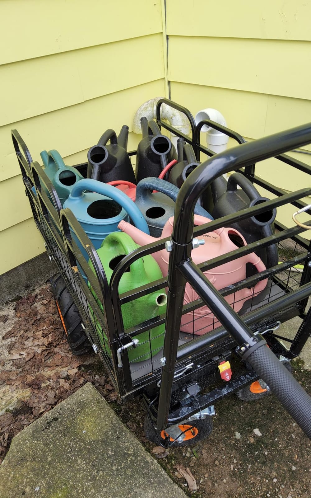 VEVOR Electric Utility Cart, 36V 432Wh Battery Powered Electric Wagon, 500W Power Wheelbarrow with Brake, 500 lbs Load Heavy Duty Steel Garden Cart for Farm and Yard All Purpose Modular Cargo Bed customer photo 1
