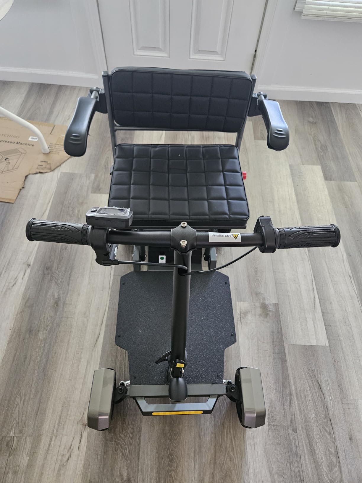 Lightweight Mobility Scooters for Seniors and Adults, Foldable 4-Wheel Motorized Scooter with Storage Crate & Basket, Aluminum Frame, 450W Brushless Motor, Led Light, 25 Miles Range, 400Lbs Capacity customer photo 1